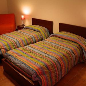 Economy Kamer met Twee Aparte Bedden